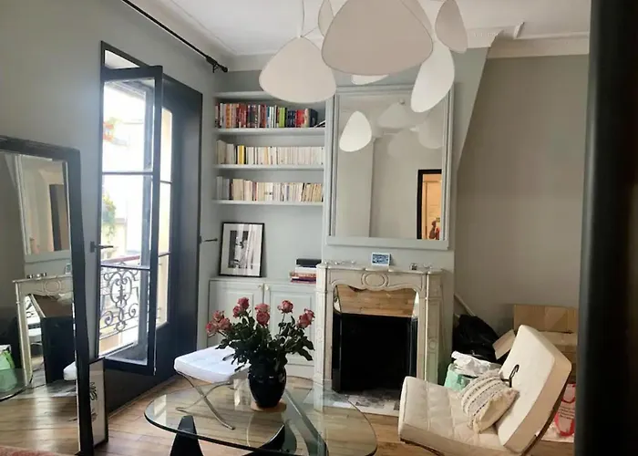 Heart Of Marais Calm And Charming New